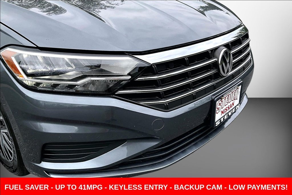 Used 2021 Gray Volkswagen 1.4T S image 35