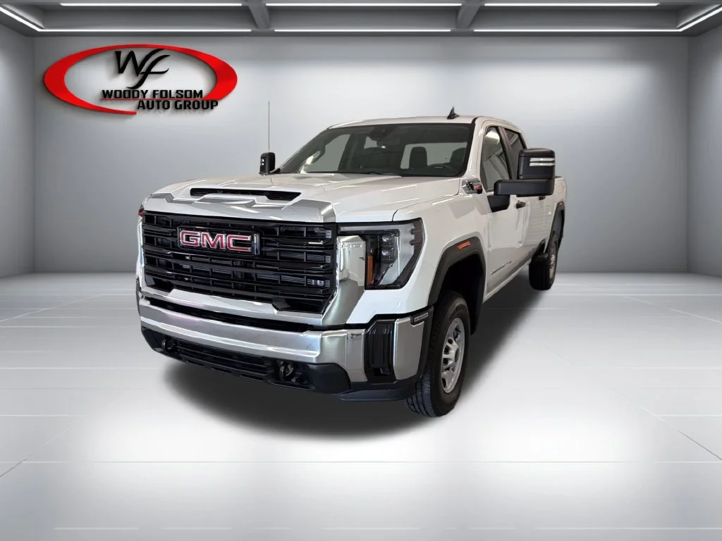 New 2026 Summit White GMC Pro image 3