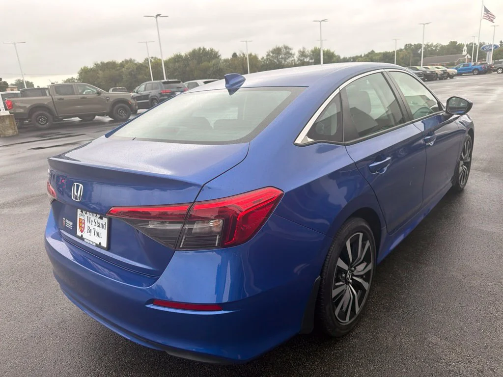 Used 2022 Blue Honda EX image 5