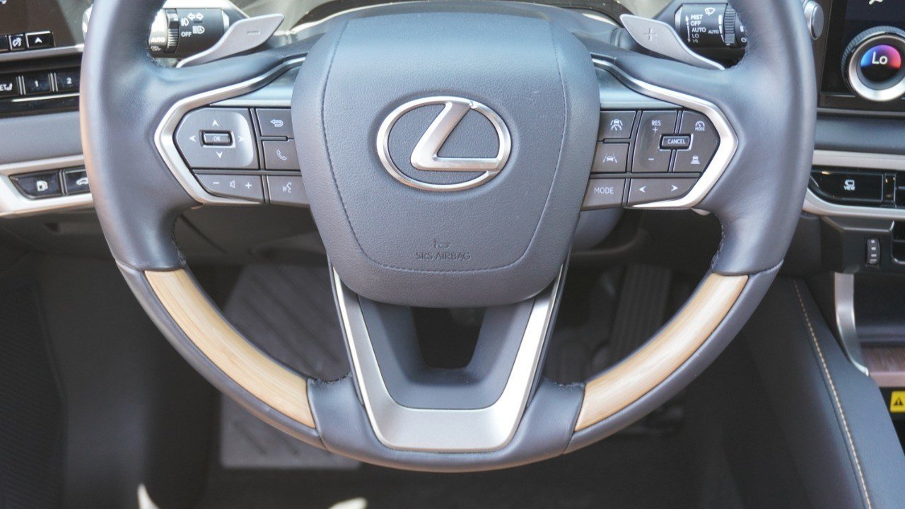 Certified Used 2025 CAVIAR Lexus RX 350 Premium image 31
