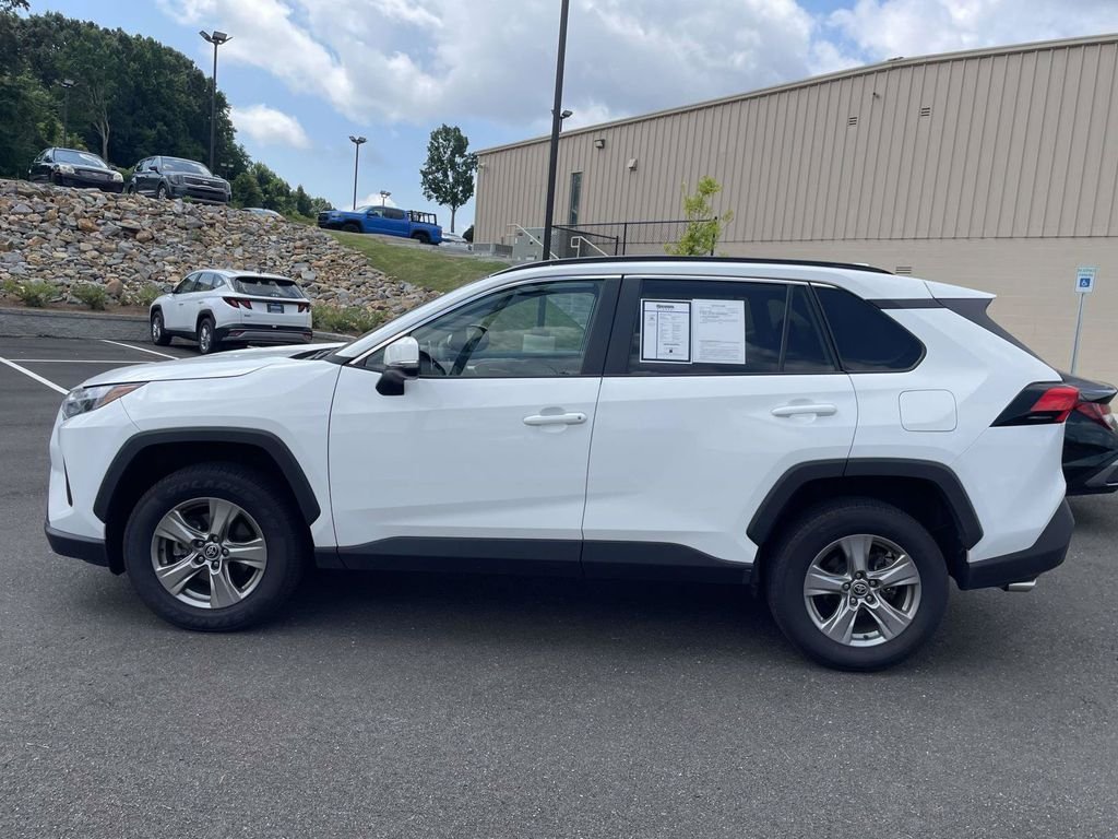 Used 2024 White Toyota XLE image 6