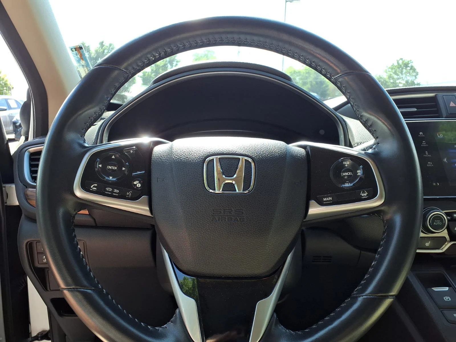 Certified Used 2022 Platinum White Pearl Honda EX-L image 18
