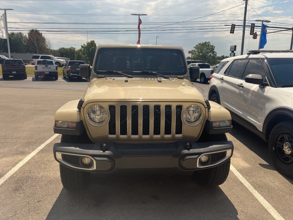 Used 2020 Gobi Clearcoat Jeep Overland image 3
