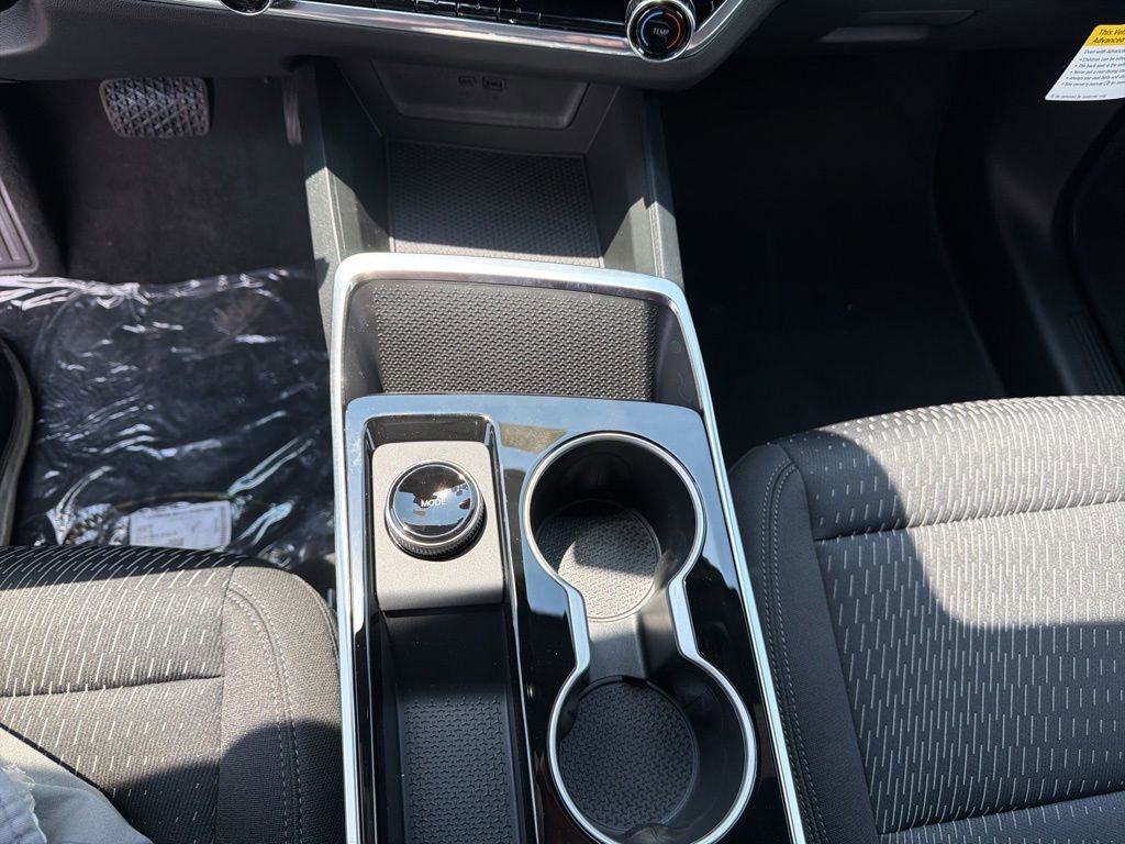 New 2026 Mosaic Black Metallic Chevrolet LT image 21