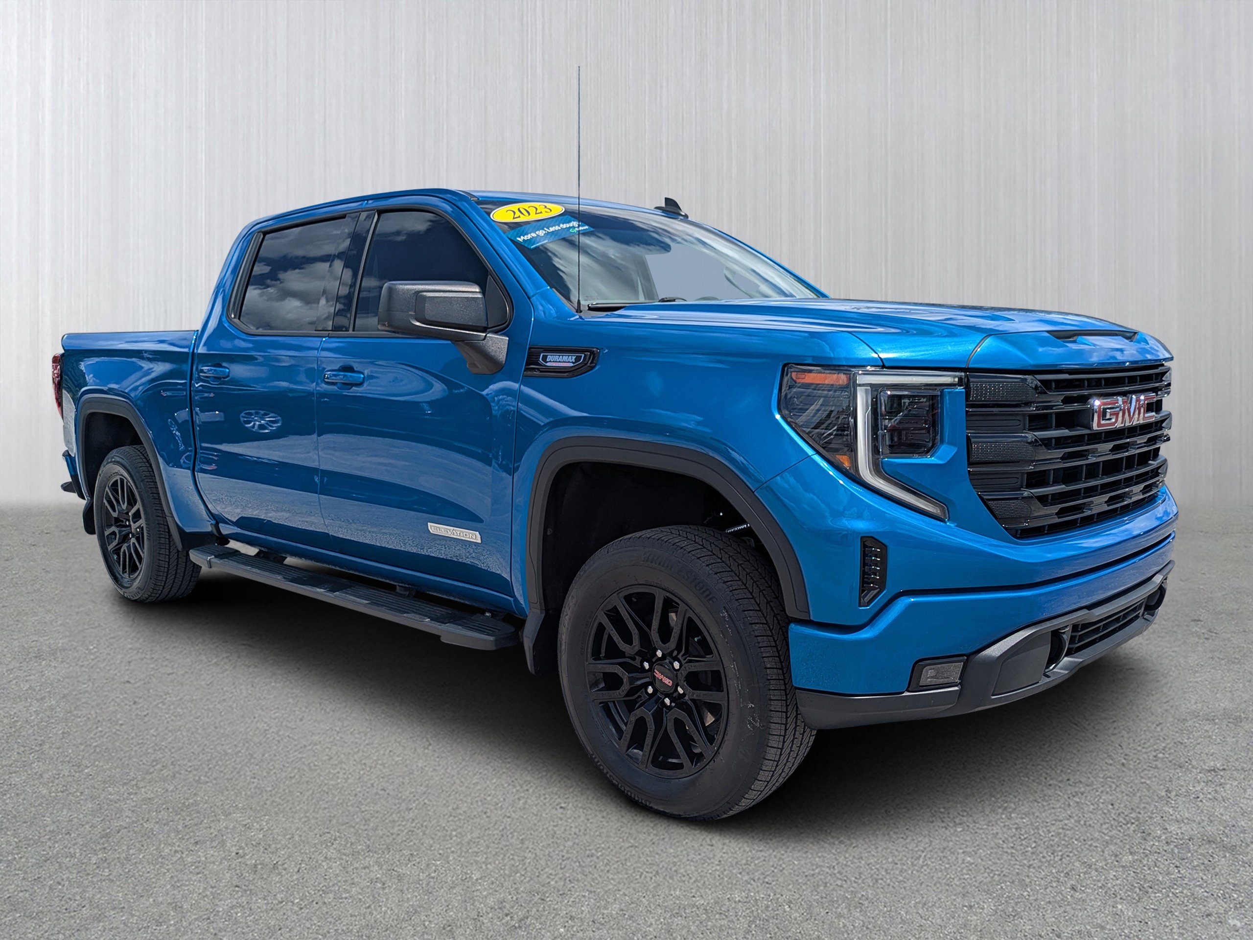 2023 GMC Sierra 2WD Crew Cab Short Box Elevation's photo