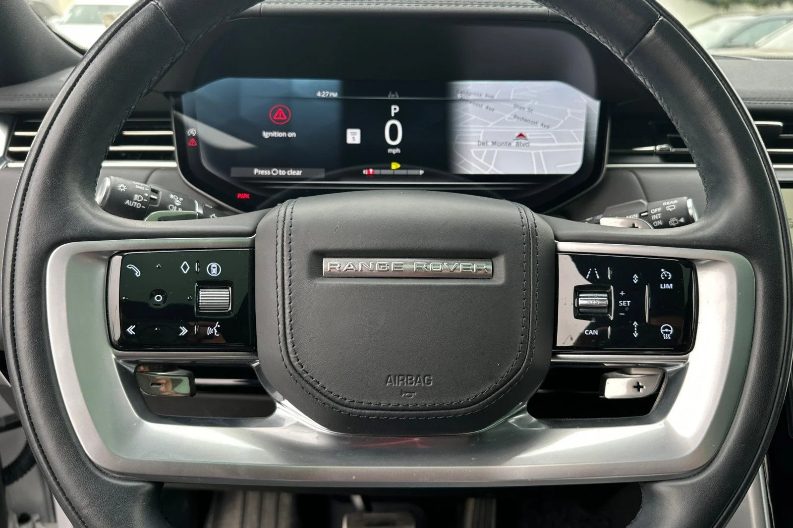 Used 2024 White Land Rover SE image 30