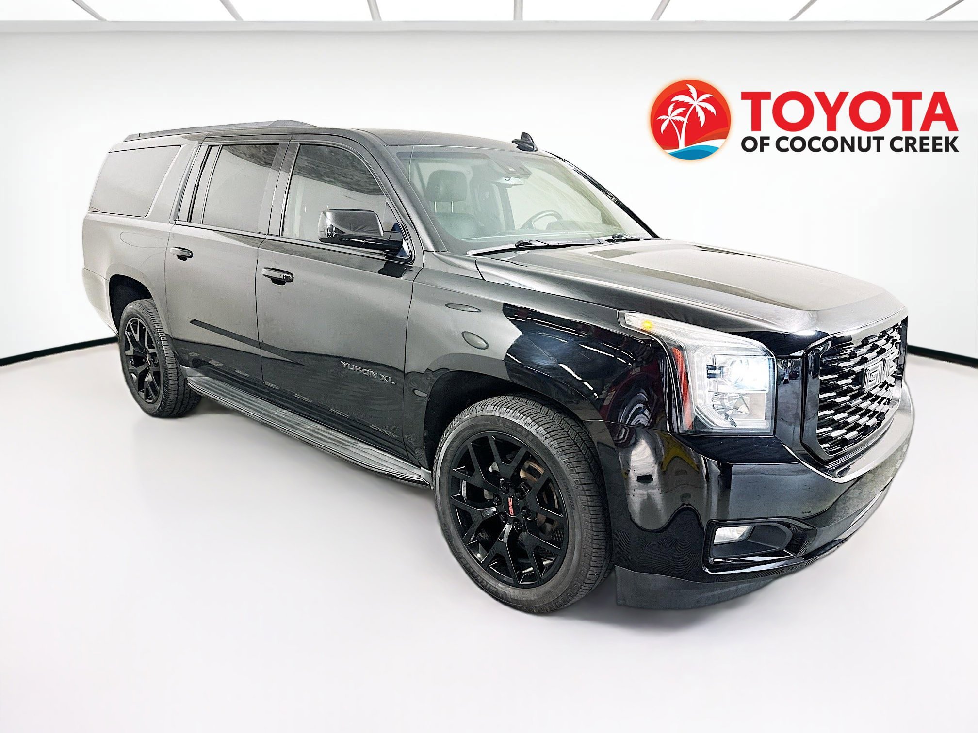 2015 GMC Yukon 4WD SLE's photo