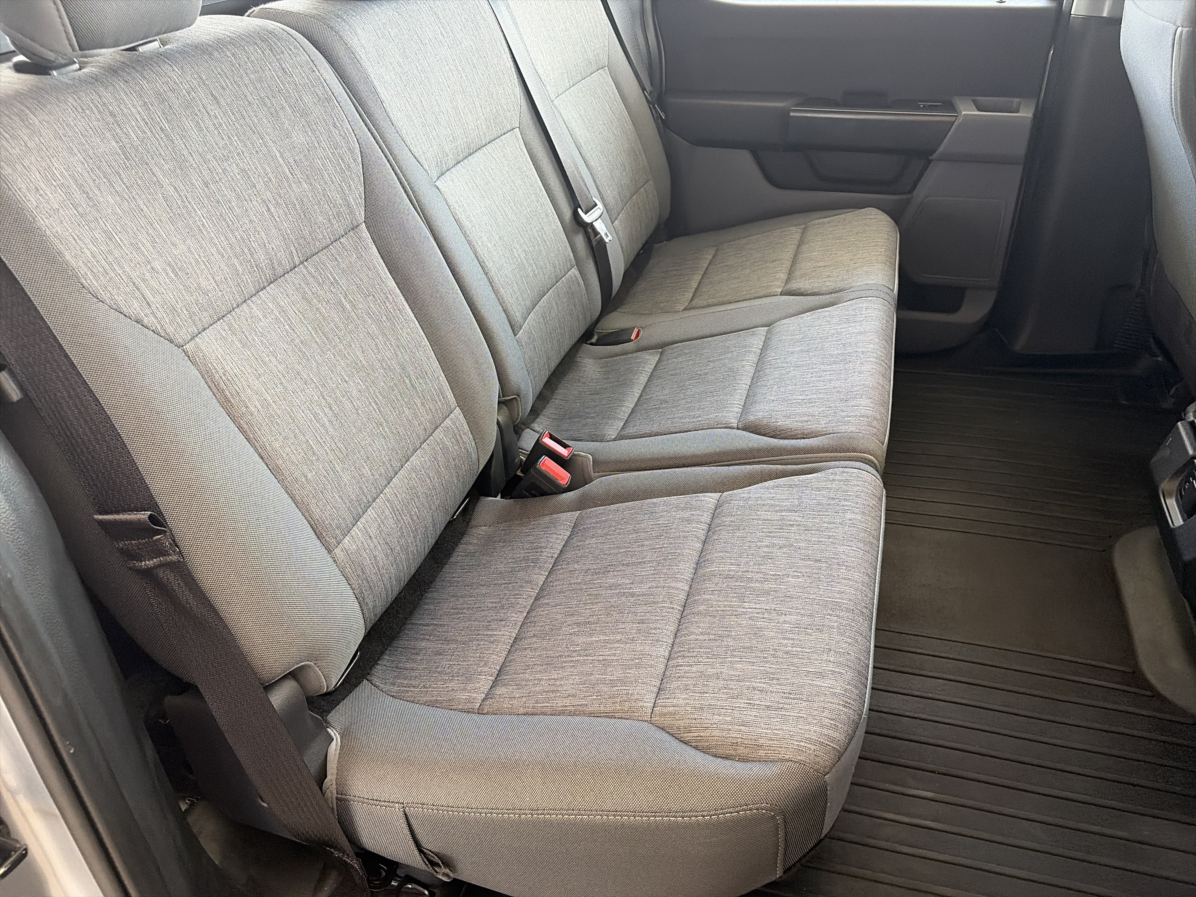 Used 2023 Silver Ford XL image 11