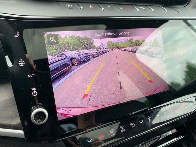 New 2026 Velvet Red Pearlcoat Jeep Altitude image 21
