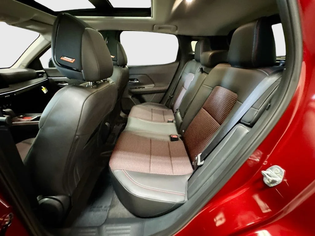 2025 Nissan Kicks SR AWD - Photo 13