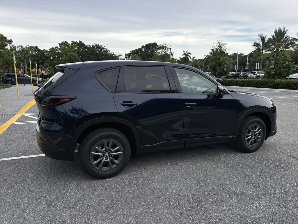 New 2026 Navy Blue Mica Mazda 2.5 S Select AWD image 4