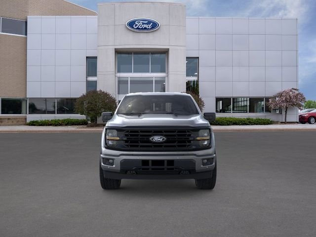 New 2026 Carbonized Gray Metallic Ford XLT image 6
