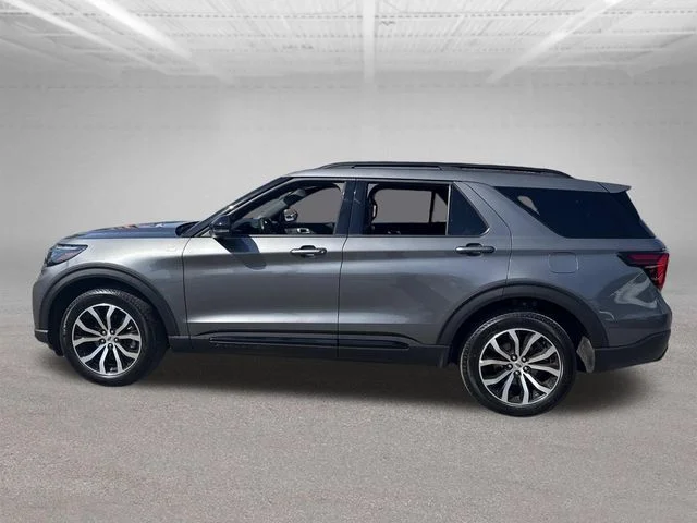 2025 Ford Explorer ST-LINE - Photo 12