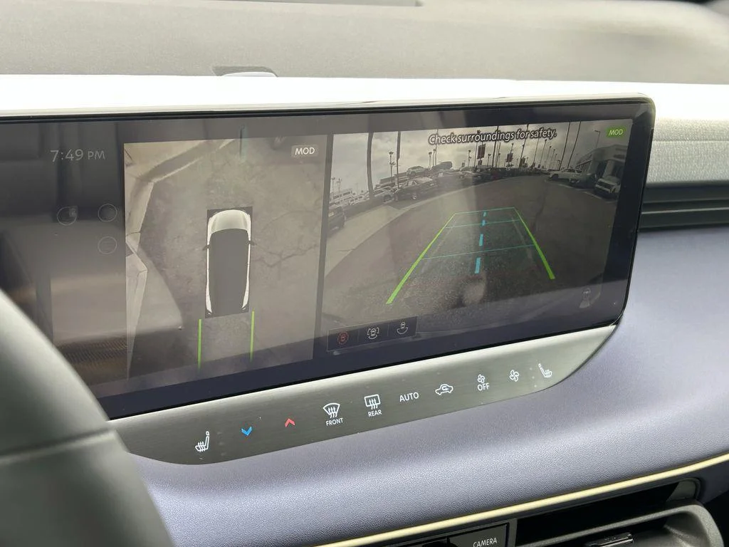 2026 Nissan LEAF SV+ - Photo 15