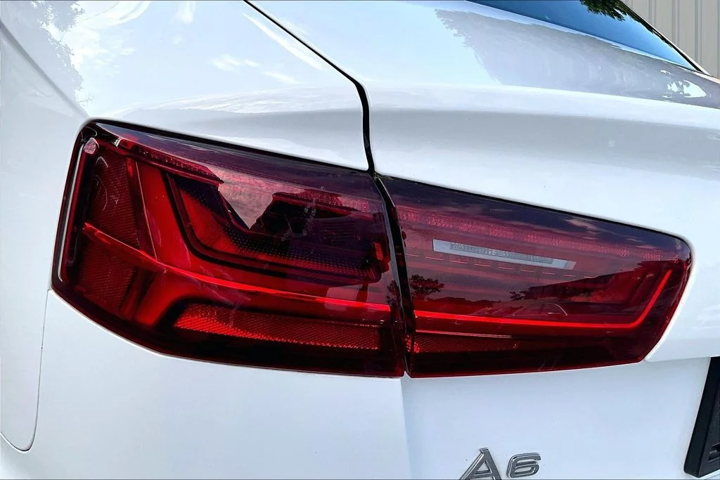 Used 2018 White Audi 3.0 image 23