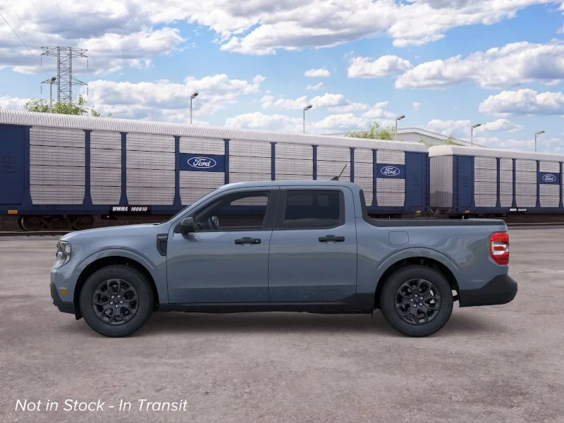 New 2026 Azure Gray Metallic Tri-Coat Ford XLT image 3