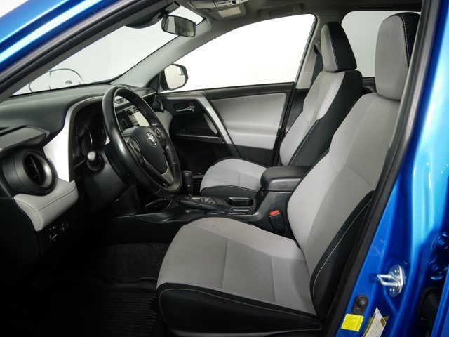 Used 2018 Electric Storm Blue Toyota Hybrid XLE image 9