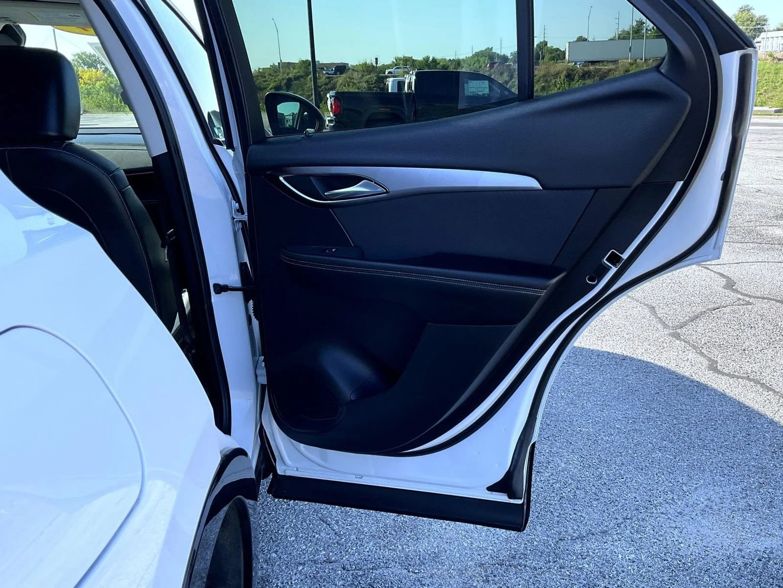 2024 Buick Envision Sport Touring - Photo 17