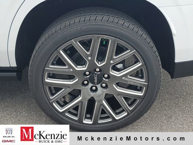 2026 GMC Yukon Denali Ultimate - Photo 35