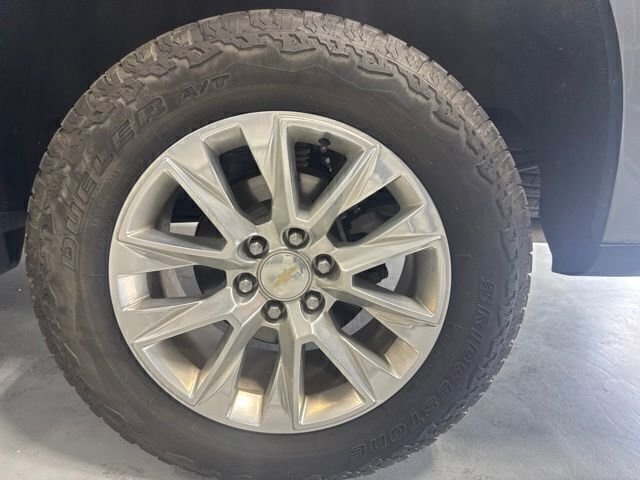 Used 2020 Gray Chevrolet LTZ image 9