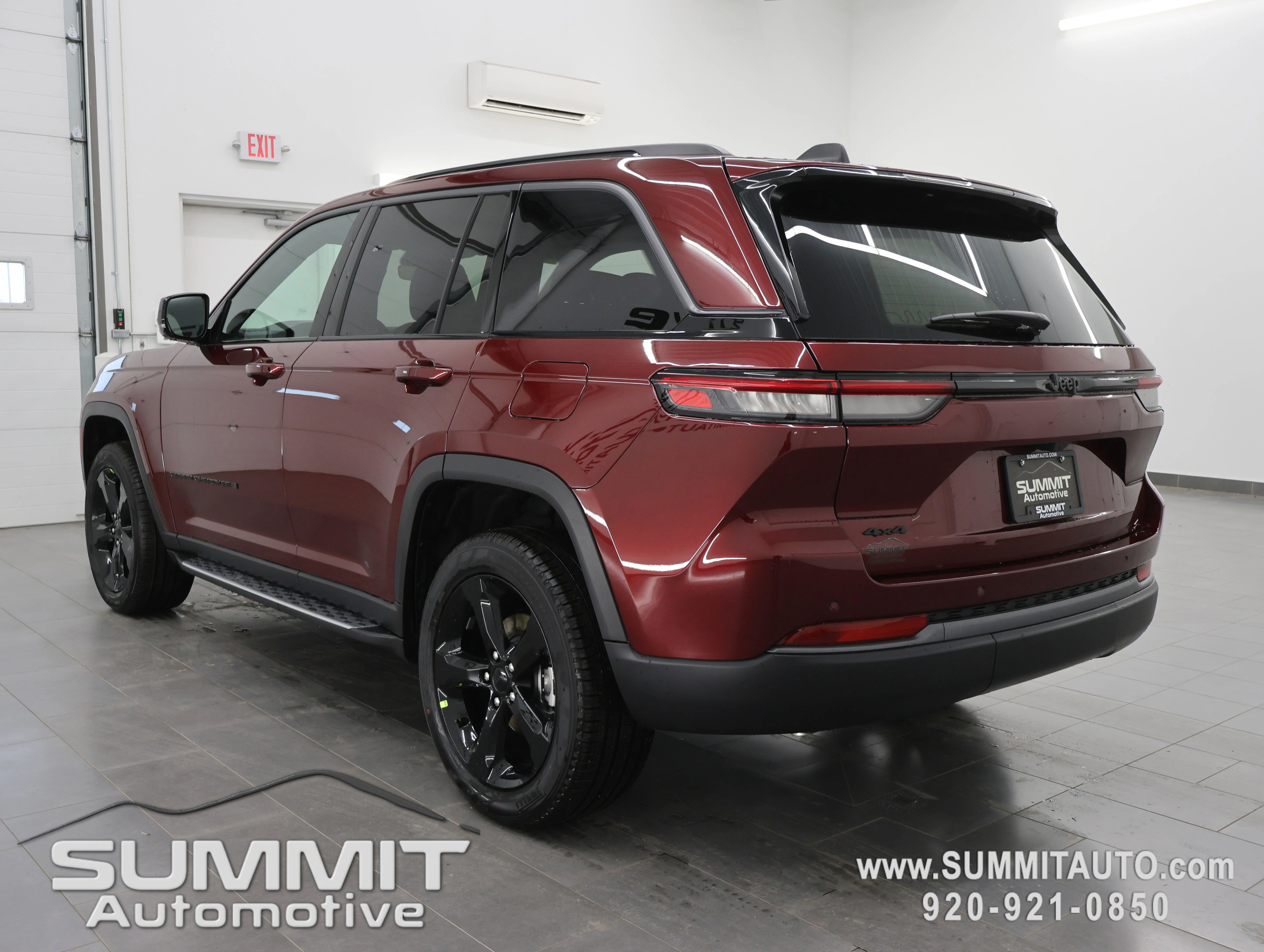 New 2026 Velvet Red Pearlcoat Jeep Limited image 5