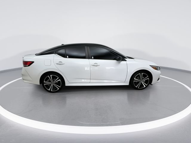 Used 2021 White Nissan SR image 2