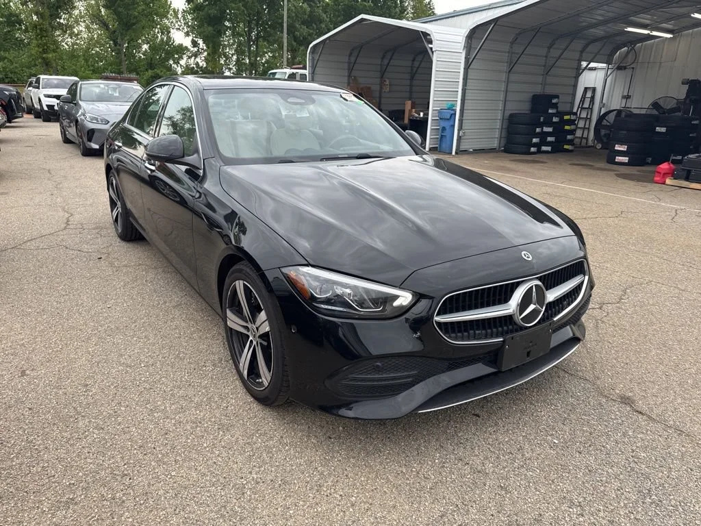 Used 2025 Black Mercedes-Benz C 300 image 4