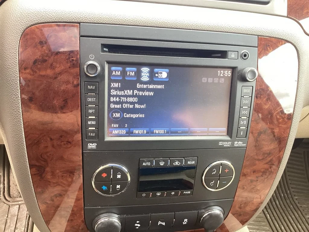 Used 2012 WHITE DIAMOND TRICOAT Chevrolet LTZ image 14