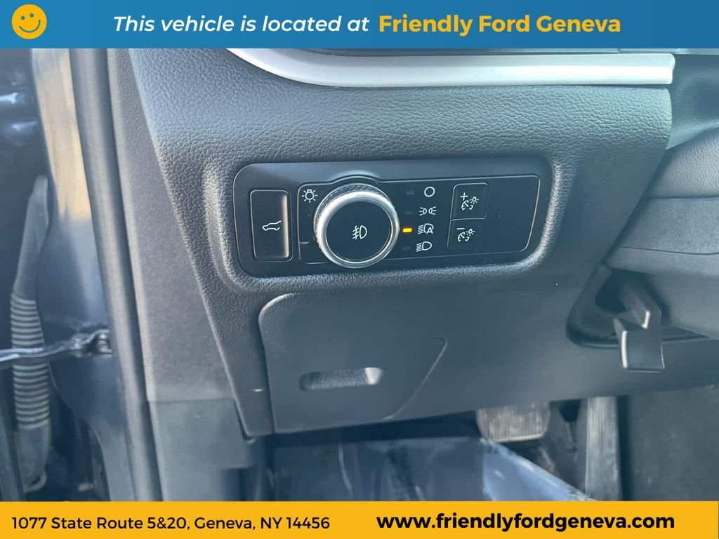 Used 2024 Blue Ford XLT image 13