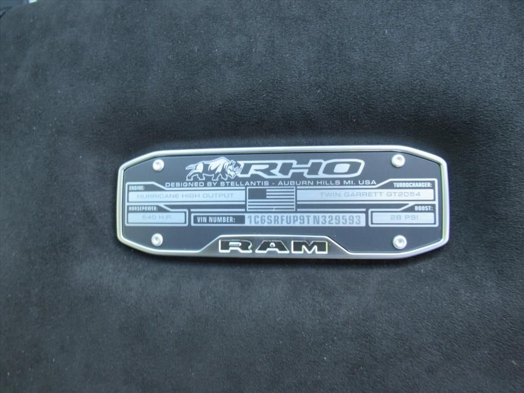 New 2026 Diamond Black Crystal Pearl-Coat Exterior Paint RAM RHO image 12