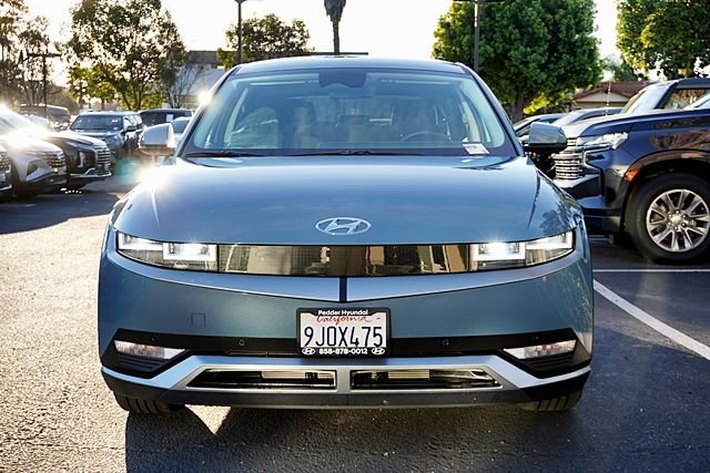 Used 2024 Blue Hyundai SEL image 4