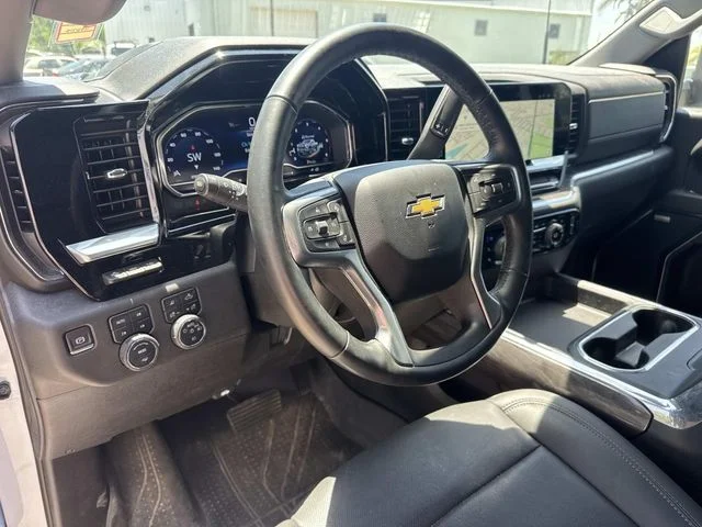 Used 2024 Iridescent Pearl Tricoat Chevrolet LTZ image 38