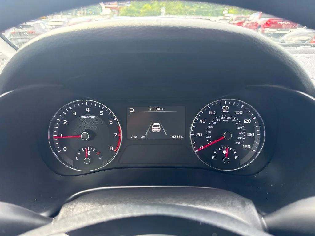 Used 2024 Blue Kia LXS image 11