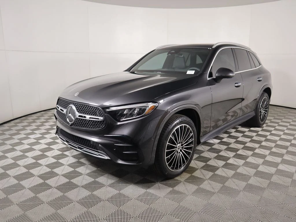2026 Mercedes-Benz GLC