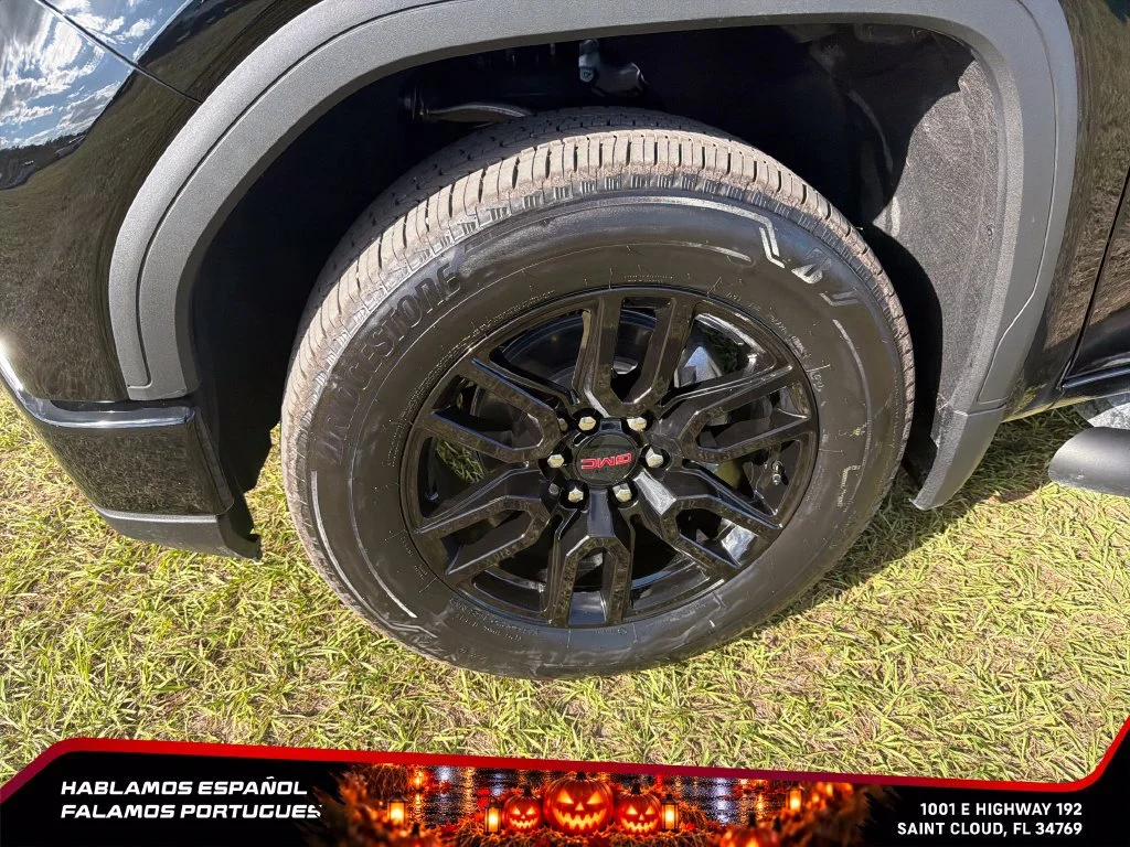 New 2026 Onyx Black GMC Elevation image 10