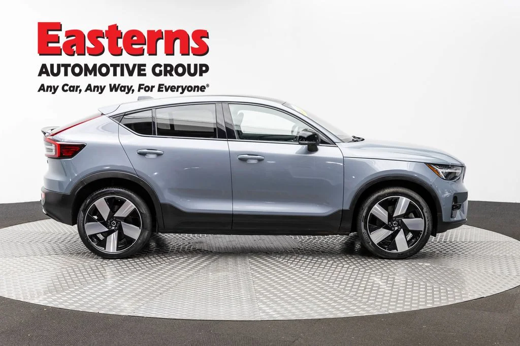 Used 2023 Gray Volvo Ultimate image 4