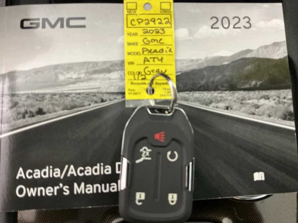 Used 2023 STERLING METALLIC GMC AT4 image 34