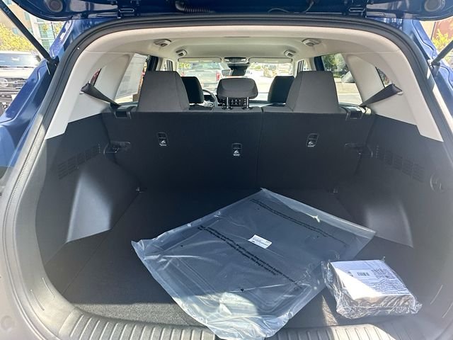 New 2026 Dark Ocean Blue Kia LX image 26