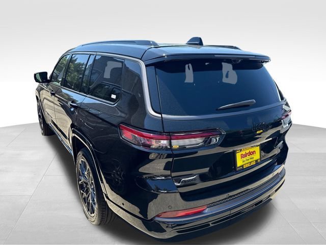New 2026 Diamond Black Crystal Pearl-Coat Exterior Paint Jeep Summit image 5
