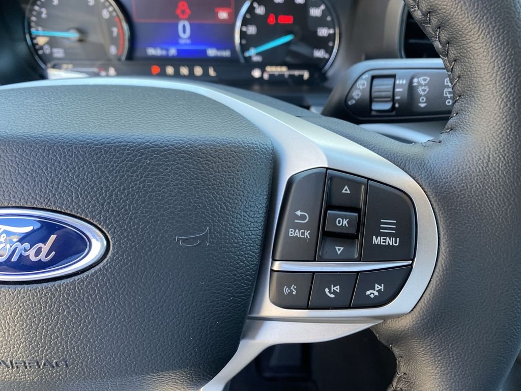 Used 2024 Gray Ford XLT image 27