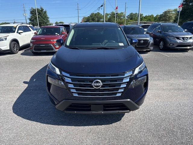 Used 2024 Blue Nissan SV image 2