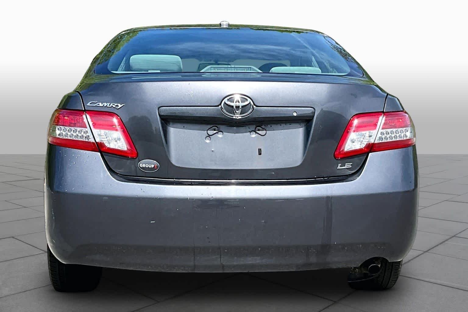 Used 2010 Magnetic Gray Metallic Toyota LE image 4