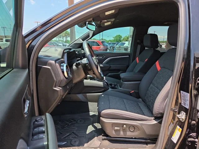 Used 2025 Black Chevrolet Z71 image 10