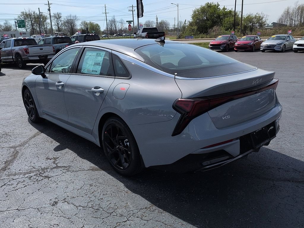 New 2026 Wolf Gray Kia GT-Line AWD image 5