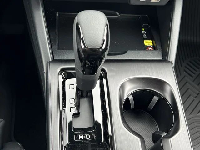 New 2026 CRYSTAL BLACK SILICA Subaru Touring image 17