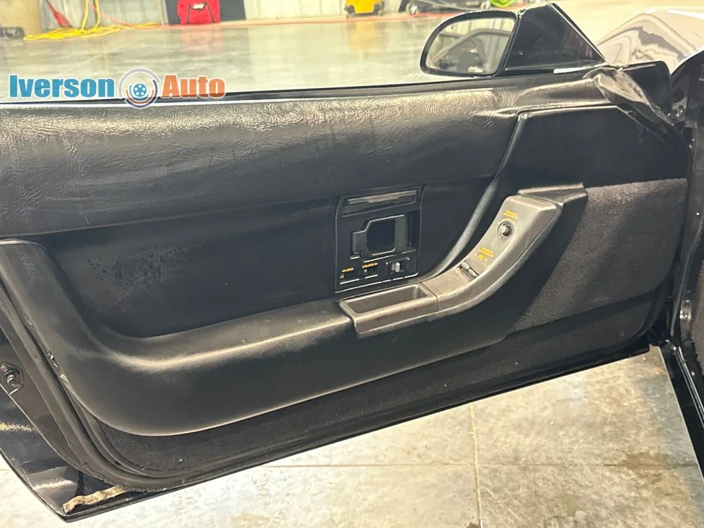 Used 1990 Black Chevrolet Base image 14