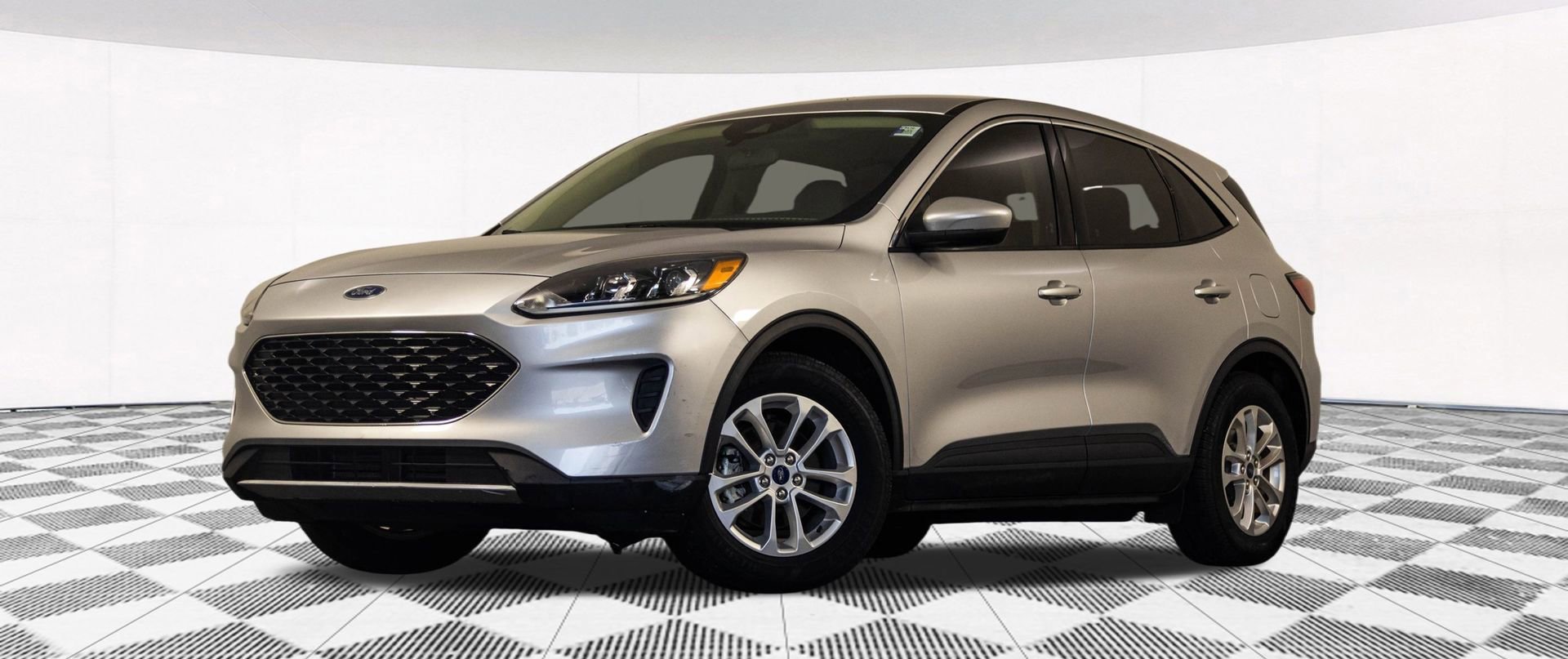 2020 FORD ESCAPE - Image 1