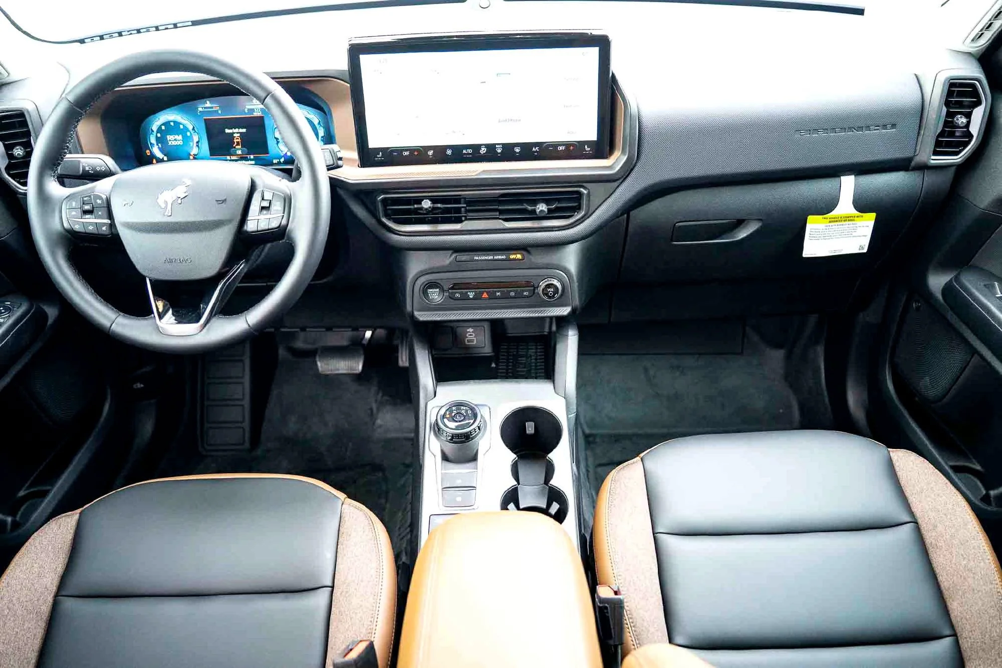 New 2025 Velocity Blue Metallic Ford Outer Banks image 20