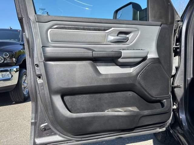 Used 2021 Granite Crystal Metallic Clearcoat Ram Big Horn/Lone Star image 25