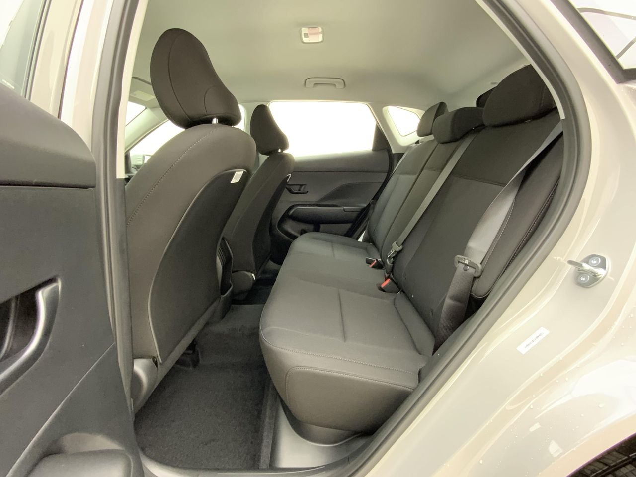 New 2027 Cyber Gray Metallic Hyundai SE AWD image 13